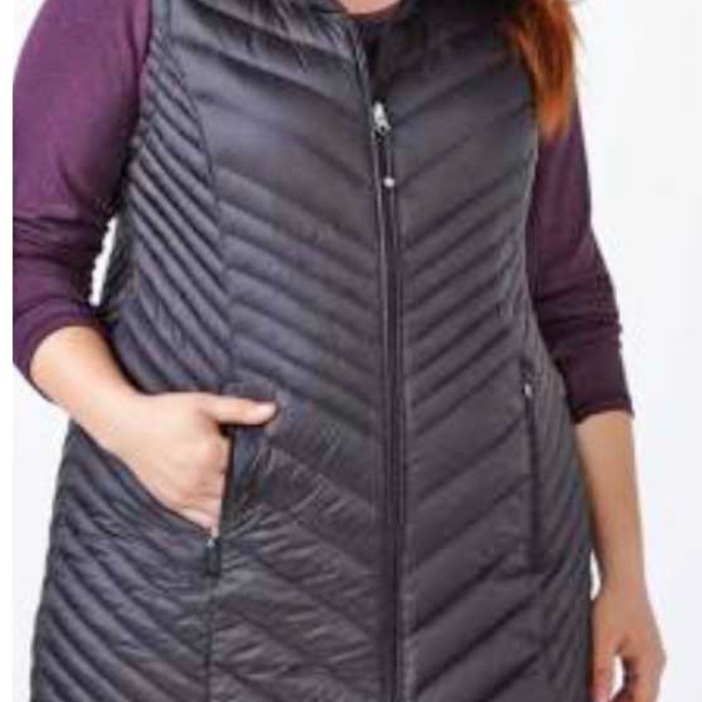 VEST, 90% DOWN, LIGHTER WEIGHT FOR SPRING, BLACK, SIZE 5X, PACKABLE, WIND & WATE